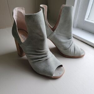 Chinese Laundry, 39 (81/2), Mint Green